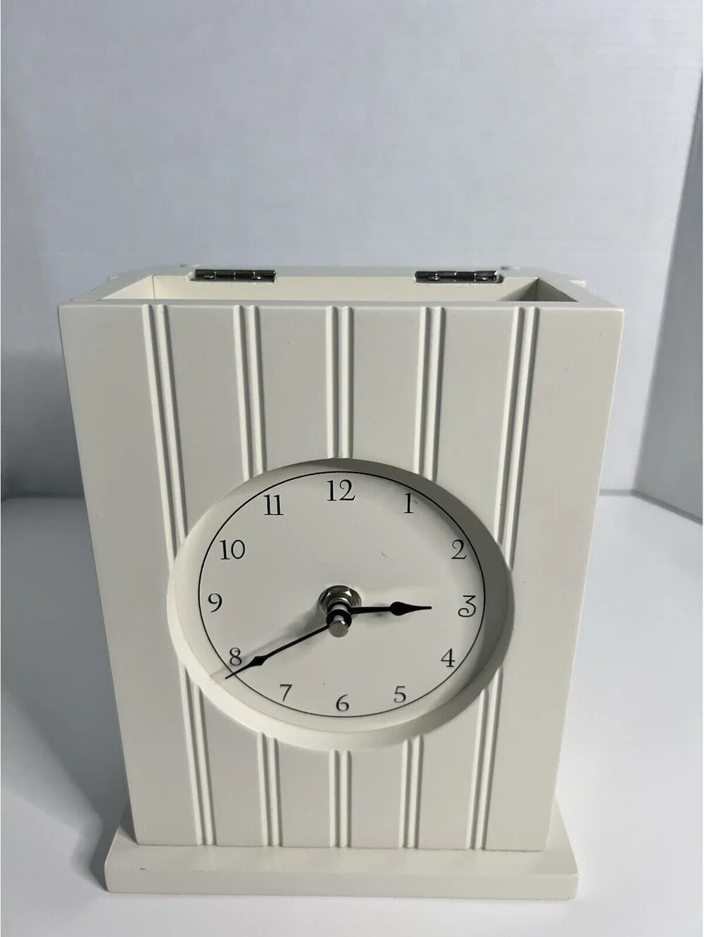 2007 Off White Desk Clock 8.5” H x 6.5” W Tested Works
